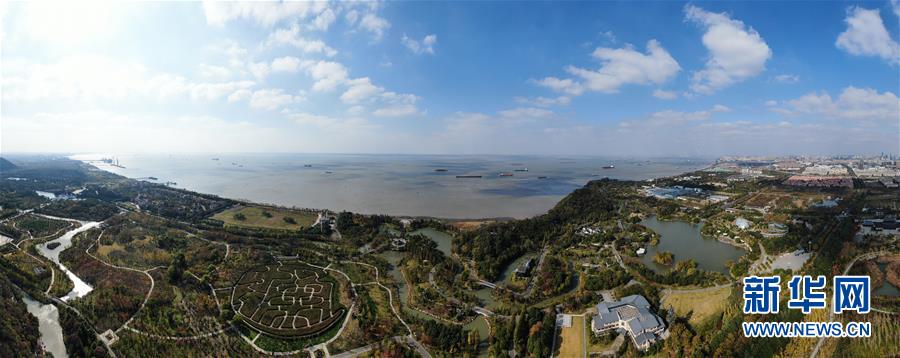 （新華全媒頭條&middot;小康圓夢(mèng)&middot;圖文互動(dòng)）（4）恢宏史詩(shī)耀千秋&mdash;&mdash;寫在中國(guó)共產(chǎn)黨帶領(lǐng)中國(guó)人民全面建成小康社會(huì)之際