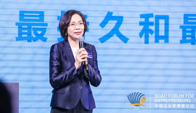 哈爾濱市文化廣電和旅游局黨組書記、局長(zhǎng)蘭峰 主題演講