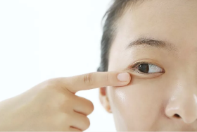 健康用眼 請(qǐng)保護(hù)好我們的眼睛！
