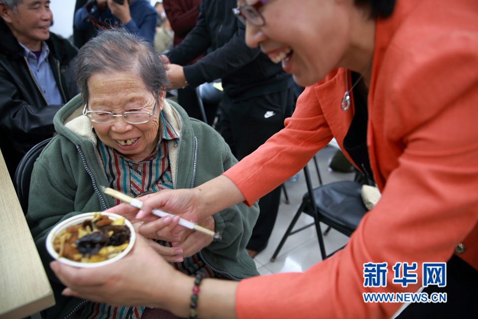 一碗長壽面，一片感恩情