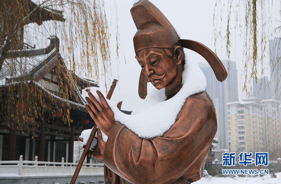 瑞雪降中原，洛河岸邊賞雪景