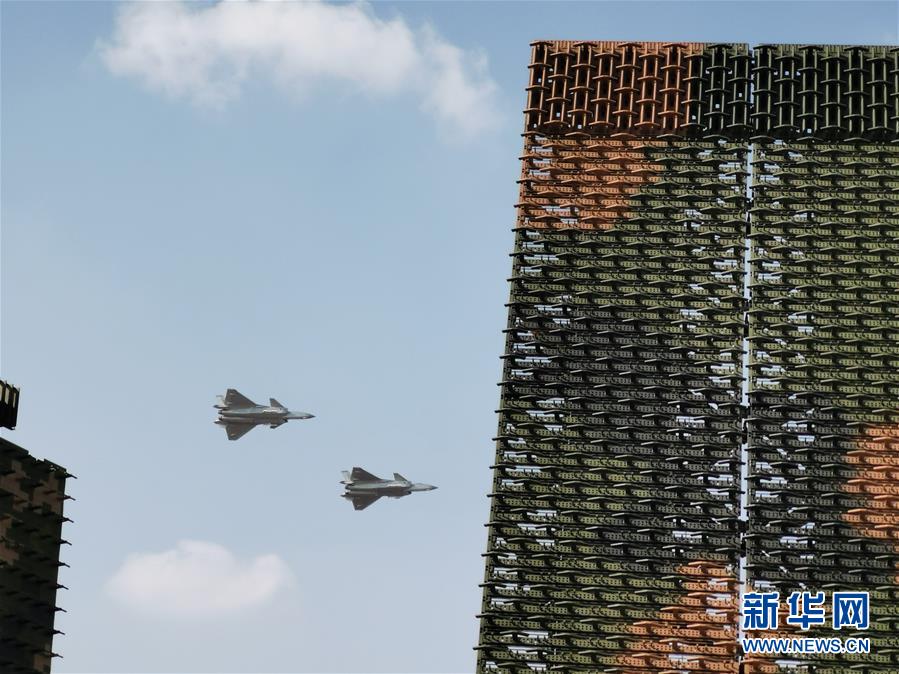 （圖文互動）（2）空軍航空開放活動&ldquo;第一現(xiàn)場&rdquo;透射強(qiáng)國興軍新航跡