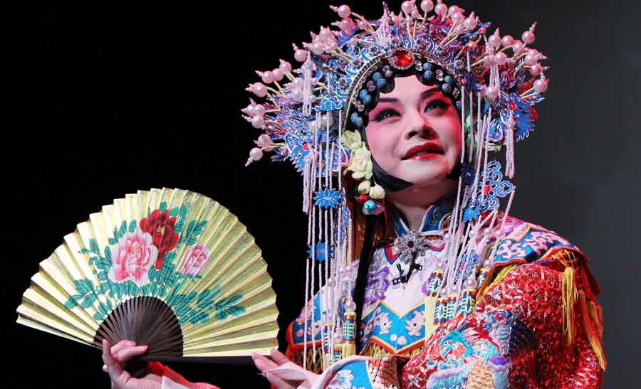 &ldquo;文化中國(guó)&middot;四海同春&rdquo;為巴黎觀眾獻(xiàn)視聽(tīng)盛宴