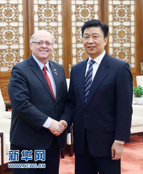 1月4日，中國國家副主席李源潮在北京人民大會堂會見加拿大參議長富里。新華社記者 姚大偉 攝