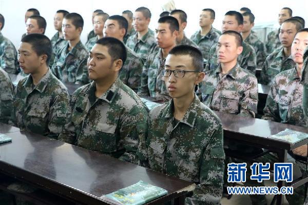 （十九大時光&middot;圖文互動）（1）青春，在夢想的引領(lǐng)下飛揚(yáng)&mdash;&mdash;來自基層蹲點(diǎn)現(xiàn)場的報道