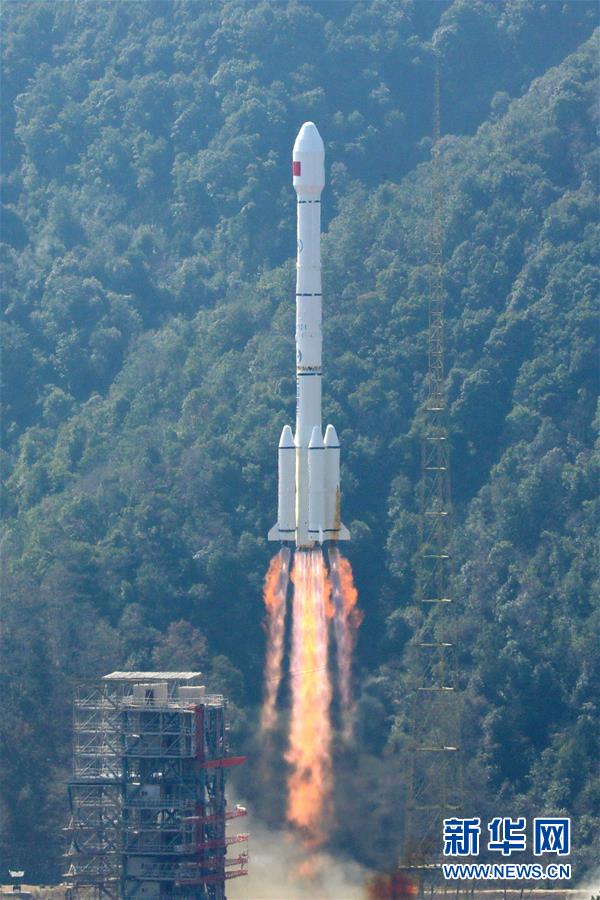 （科技）（1）我國(guó)&ldquo;一箭雙星&rdquo;成功發(fā)射兩顆北斗三號(hào)全球組網(wǎng)衛(wèi)星
