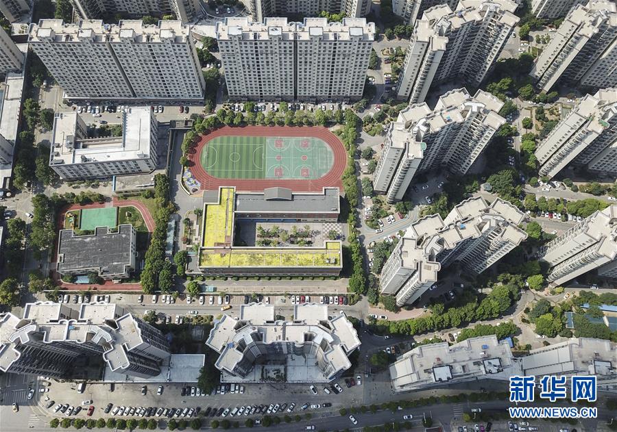 （新華全媒頭條&middot;自信中國&middot;70年啟示錄&middot;圖文互動）（5）初心不改為人民&mdash;&mdash;從壯闊70年看中國情懷