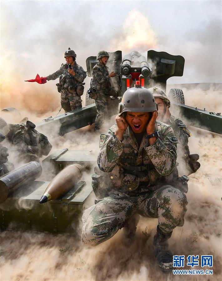 （新華全媒頭條&middot;圖文互動）（9）沿著中國特色強軍之路闊步前進&mdash;&mdash;黨中央、中央軍委領(lǐng)導(dǎo)推進國防和軍隊建設(shè)70年紀實