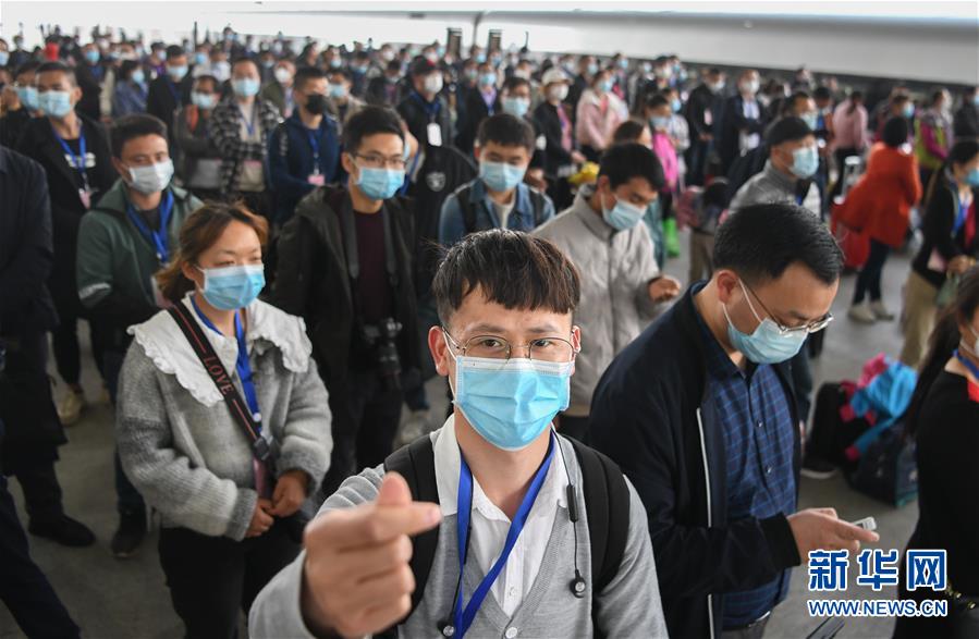 （新華全媒頭條&middot;迎接兩會特別報道&middot;圖文互動）（3）不同尋常的兩會 萬眾一心的力量&mdash;&mdash;寫在2020年全國兩會召開之際