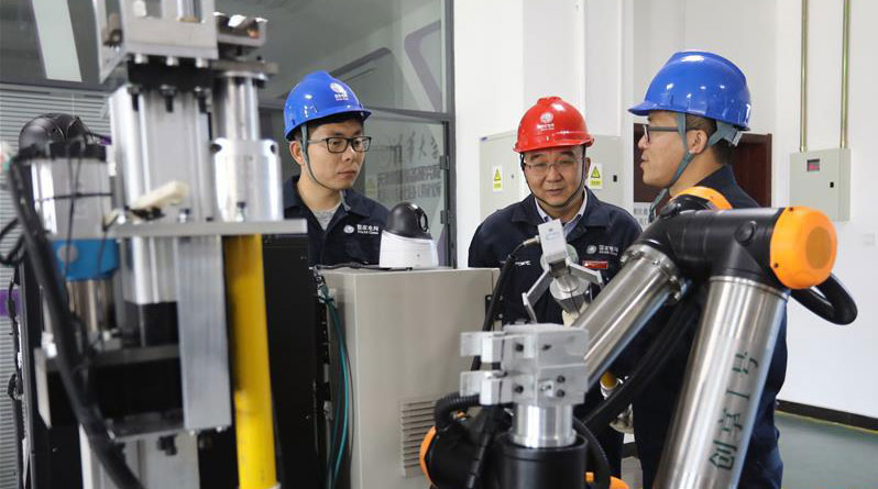 黎明出發(fā)，點亮萬家&mdash;&mdash;&ldquo;藍領創(chuàng)客&rdquo;張黎明的電力搶修人生