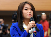 人民日報(bào)和人民網(wǎng)記者提問