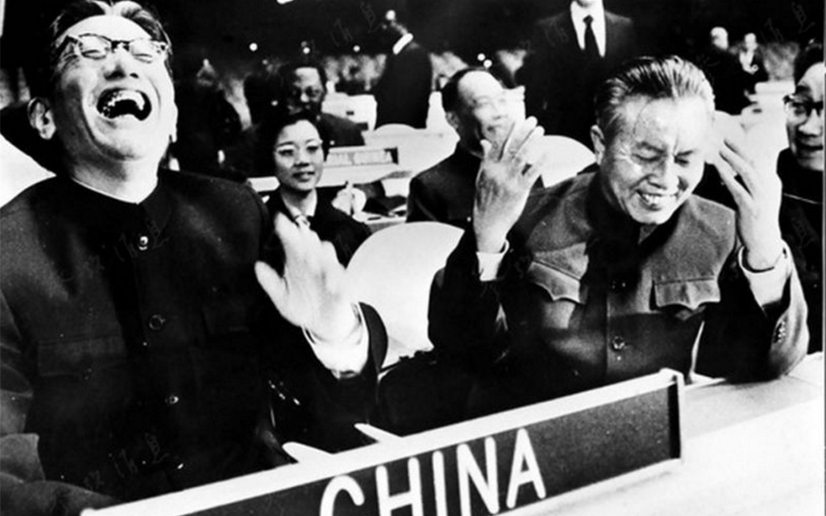 1971年10月25日，聯(lián)大通過決議，恢復了中華人民共和國在聯(lián)合國的合法席位