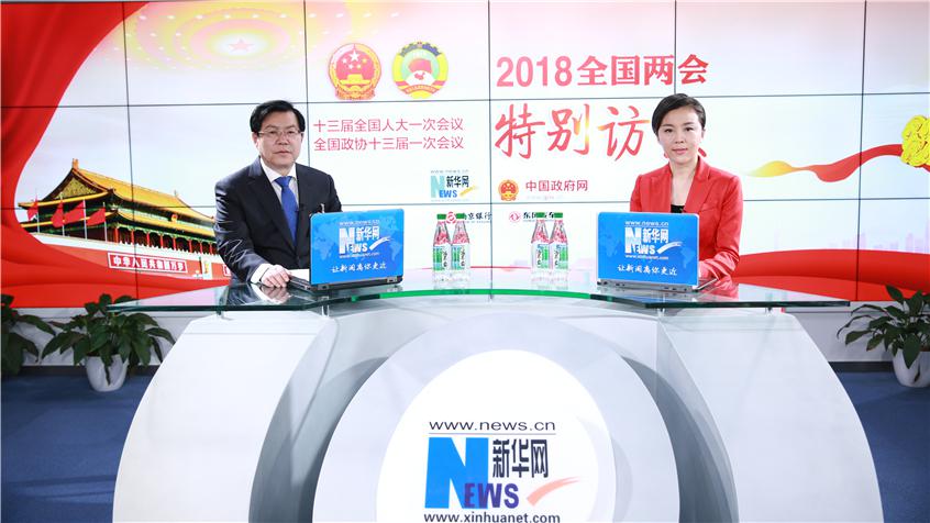 曾文明：推動各方力量向脫貧攻堅聚合，堅決打贏脫貧攻堅硬仗