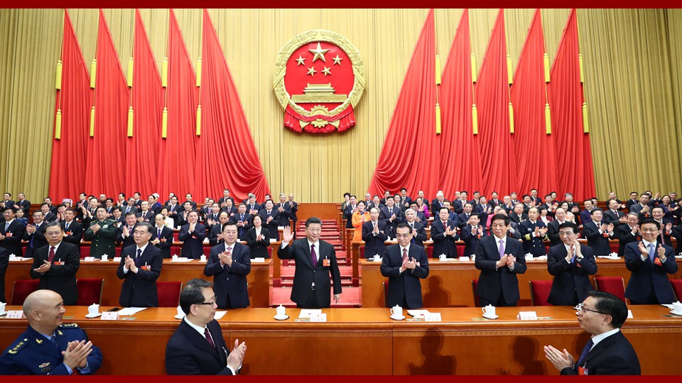 習(xí)近平當(dāng)選國(guó)家主席、中央軍委主席