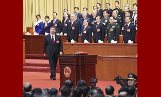 習(xí)近平當(dāng)選國(guó)家主席、中央軍委主席