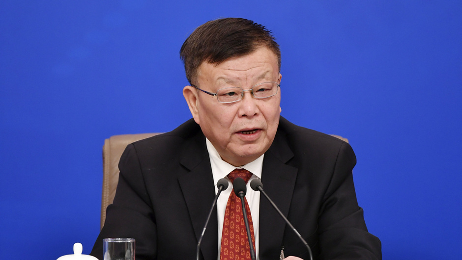 全國政協(xié)常委、副秘書長（兼）、提案委員會副主任，九三學(xué)社中央副主席 賴明