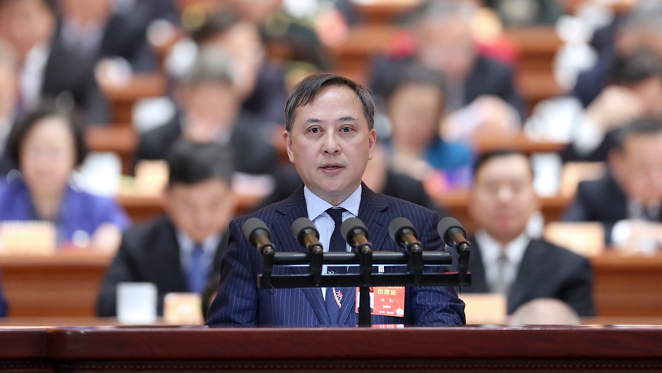 重慶醫(yī)科大學(xué)附屬第二醫(yī)院院長，重慶黨外知識分子聯(lián)誼會副會長 任紅