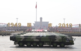 東風-26核常兼?zhèn)鋵?dǎo)彈方隊：核常兼?zhèn)涞男滦蛻?zhàn)略利器