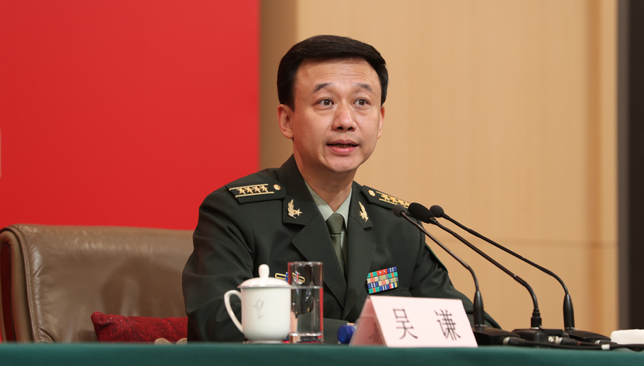 國防部新聞局局長、國防部新聞發(fā)言人吳謙大校介紹相關(guān)情況