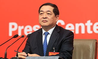 山東省經(jīng)濟(jì)和信息化委員會黨組書記、主任錢煥濤