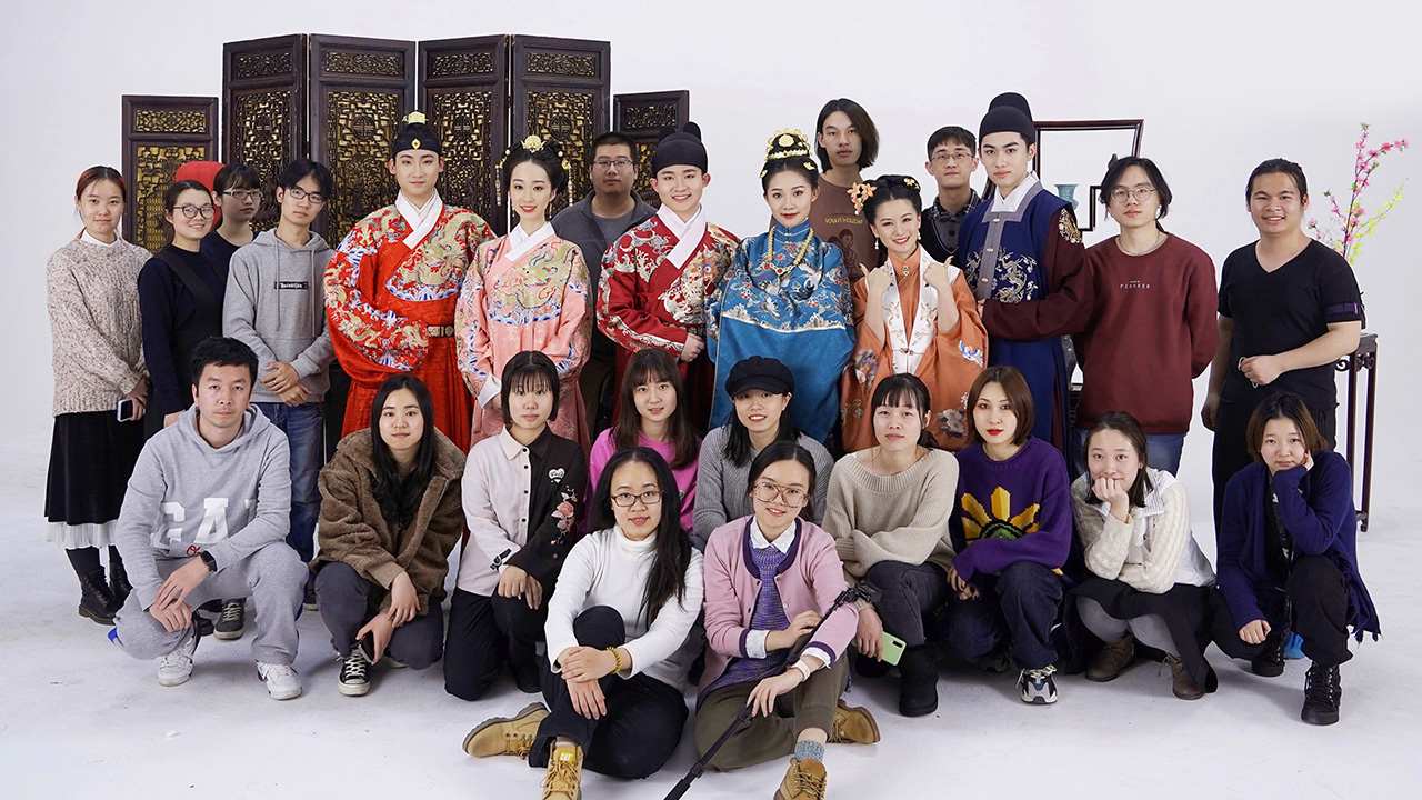 追夢中國人|維京：漢服春晚，一個講了十年的故事