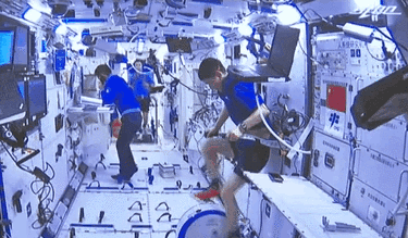 太空&ldquo;出差&rdquo;滿(mǎn)月：三名航天員太空工作生活井然有序