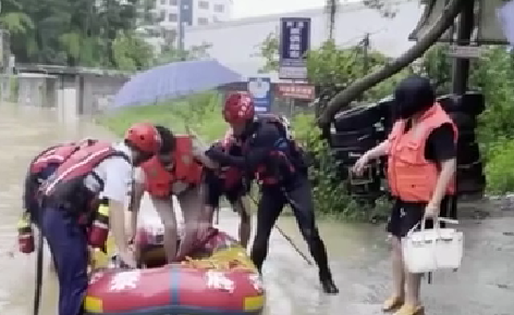 福建：臺風(fēng)&ldquo;盧碧&rdquo;來襲 多地迎強降雨