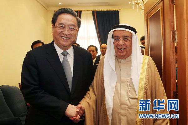 11月6日，正在巴林進行正式友好訪問的全國政協(xié)主席俞正聲在麥納麥會見巴林副首相穆罕默德。 新華社記者劉衛(wèi)兵攝