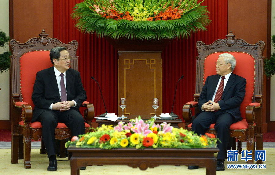12月25日至27日，中共中央政治局常委、全國政協(xié)主席俞正聲對越南進(jìn)行正式訪問。這是12月26日，俞正聲在河內(nèi)會(huì)見越共中央總書記阮富仲。 新華社記者馬占成攝
