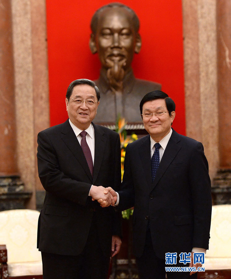 12月25日至27日，中共中央政治局常委、全國政協(xié)主席俞正聲對越南進(jìn)行正式訪問。這是12月26日，俞正聲在河內(nèi)會(huì)見越南國家主席張晉創(chuàng)。 新華社記者馬占成攝