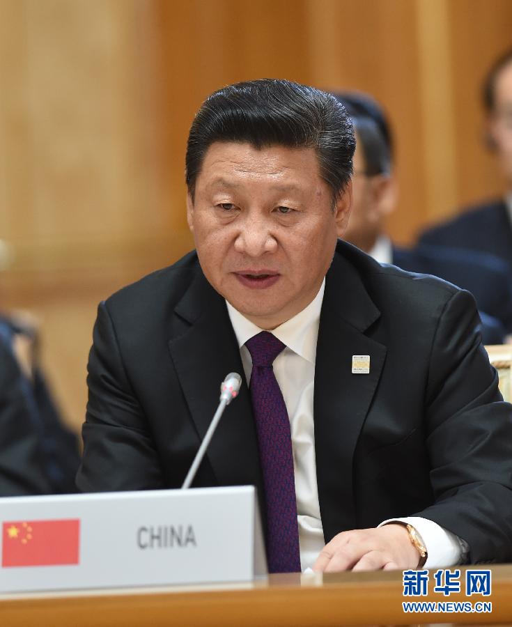 7月9日，金磚國家領(lǐng)導(dǎo)人第七次會晤在俄羅斯烏法舉行。中國國家主席習(xí)近平、俄羅斯總統(tǒng)普京、巴西總統(tǒng)羅塞夫、印度總理莫迪、南非總統(tǒng)祖馬出席。這是習(xí)近平發(fā)表題為《共建伙伴關(guān)系　共創(chuàng)美好未來》的主旨講話。新華社記者 饒愛民 攝 
