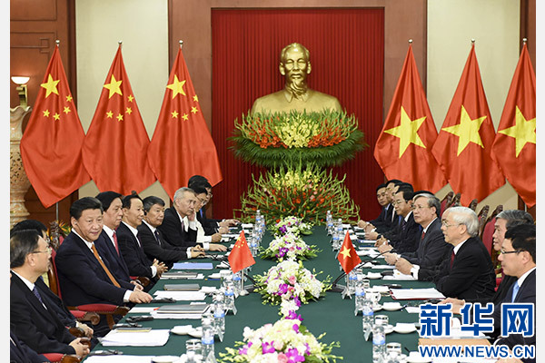 11月5日，中共中央總書記、國家主席習(xí)近平在河內(nèi)同越共中央總書記阮富仲舉行會談。 新華社記者李學(xué)仁攝