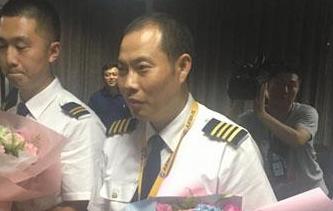 空中驚魂 奇跡備降！&ldquo;英雄機(jī)組&rdquo;太牛了