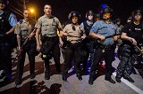 弗格森的警察為啥這么&ldquo;牛&rdquo;？